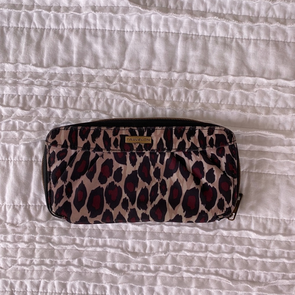 Travelon Wallet